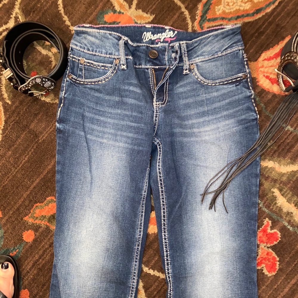 Women’s Wrangler Jeans.